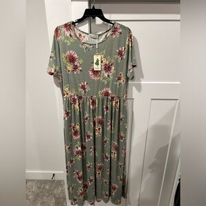 Floral Maxi Dress in Green and Pink